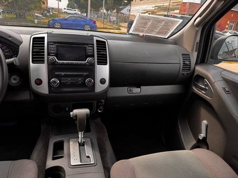 Used 2017 Nissan Frontier S RWD image 18