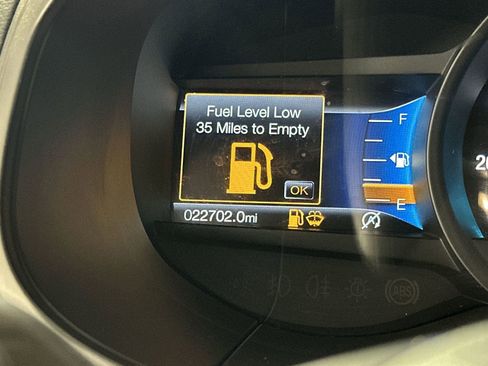 Used 2024 Ford Edge Titanium image 15