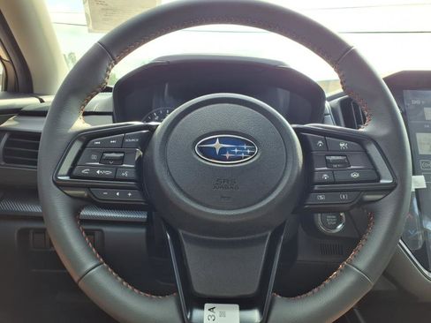 New 2025 Subaru Crosstrek 2.5i Limited w/ Crosstrek Mirror Package image 10