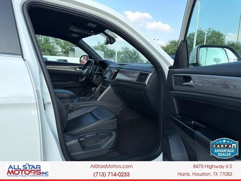 Used 2020 Volkswagen Atlas Cross Sport SE w/ Towing Package AWD/4WD image 14