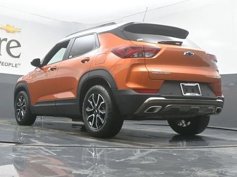 Used 2023 Chevrolet TrailBlazer ACTIV w/ Sun and Liftgate Package image 5