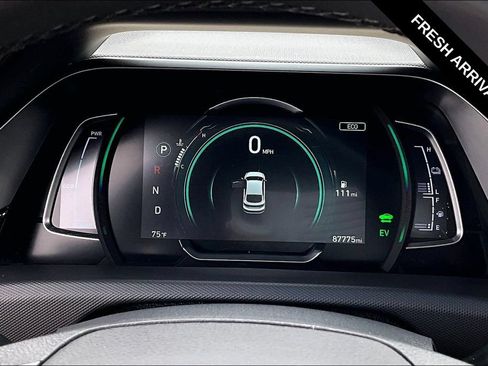 Used 2020 Hyundai Ioniq SE FWD image 15