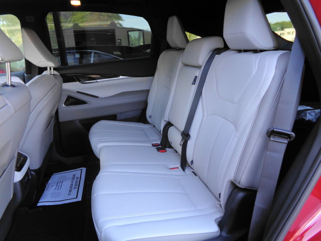 New 2027 INFINITI QX65 Sport w/ Cargo Package AWD/4WD image 15