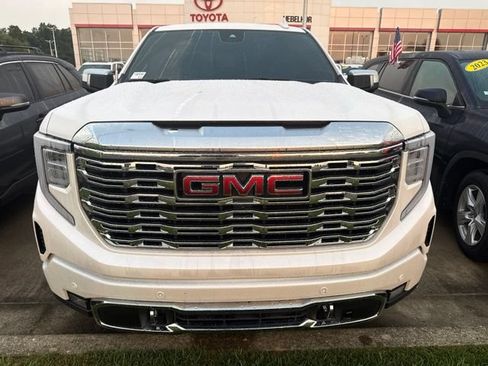 Used 2025 GMC Sierra 1500 Denali AWD/4WD image 13