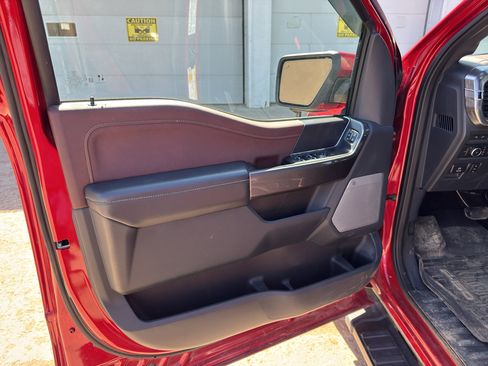 Used 2021 Ford F150 Lariat w/ Equipment Group 502A High AWD/4WD image 16