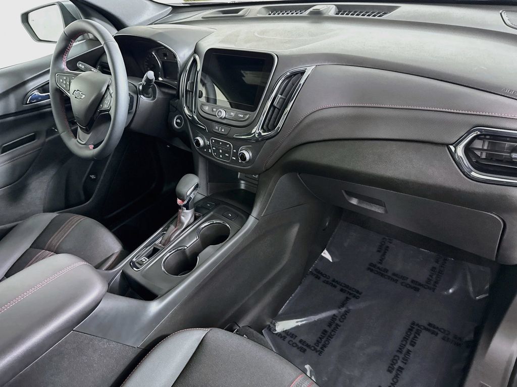 Used 2024 Chevrolet Equinox RS AWD/4WD image 33