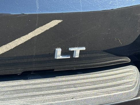 Used 2025 Chevrolet Tahoe LT image 13