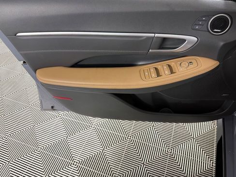 Used 2024 Hyundai Sonata Limited image 27