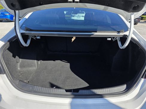 Used 2023 Chevrolet Malibu RS image 16