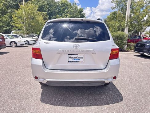 Used 2010 Toyota Highlander 2WD w/ Convenience Pkg image 5