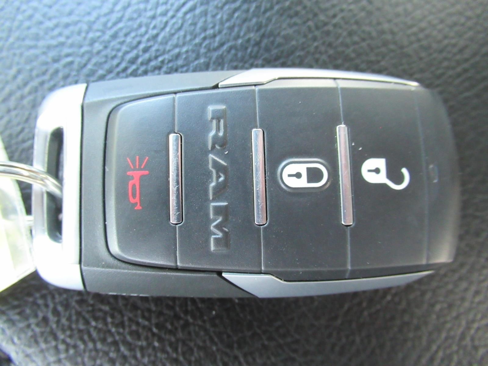 Used 2023 RAM 1500 Big Horn AWD/4WD image 29