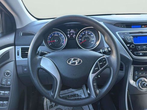 Used 2013 Hyundai Elantra GLS FWD image 22