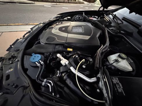 Used 2009 Mercedes-Benz S 550 image 38