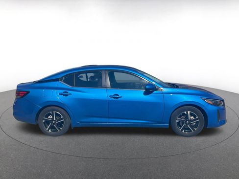 Used 2025 Nissan Sentra SV image 15
