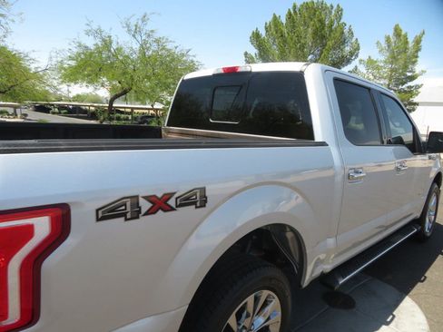 Used 2017 Ford F150 XLT w/ Equipment Group 302A Luxury AWD/4WD image 10