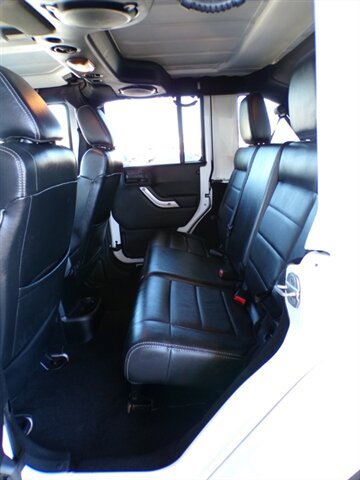 Used 2012 Jeep Wrangler Unlimited Sahara w/ Dual Top Group AWD/4WD image 18