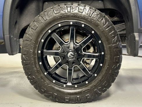 Used 2021 Chevrolet Silverado 2500 LTZ w/ LTZ Plus Package image 38