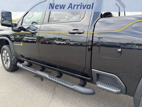 Certified 2022 Chevrolet Silverado 2500 LTZ w/ Carhartt Edition AWD/4WD image 11