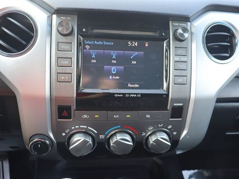 Used 2016 Toyota Tundra SR5 w/ SR5 Upgrade Package AWD/4WD image 13