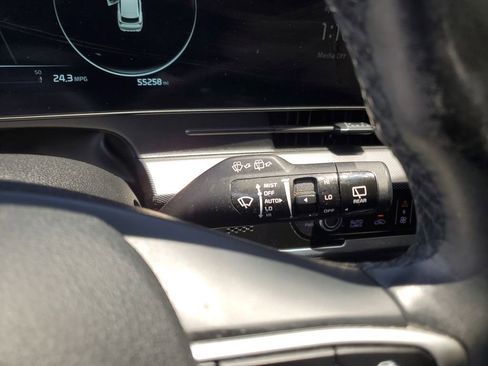 Certified 2023 Kia Sportage SX FWD image 25