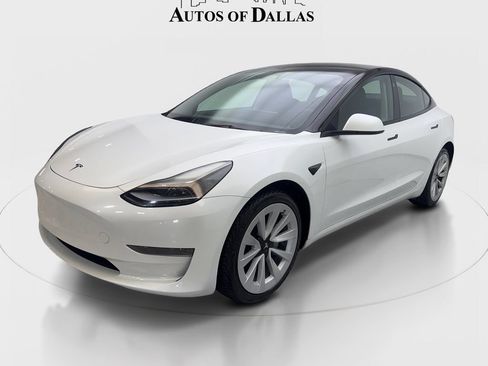 Used 2023 Tesla Model 3 Standard Range RWD image 2