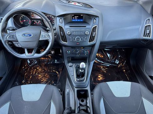 Used 2015 Ford Focus ST FWD image 13