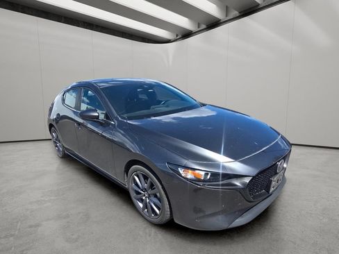 Used 2021 MAZDA MAZDA3 s FWD image 14