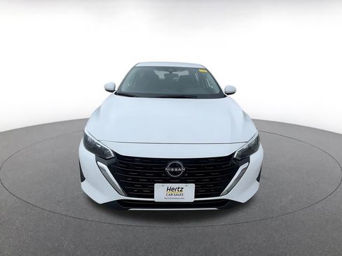 Used 2025 Nissan Sentra S image 4