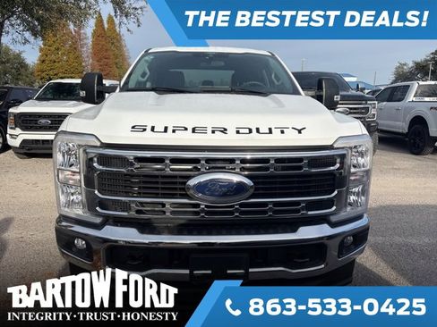 Used 2024 Ford F350 XLT w/ FX4 Off-Road Package image 2
