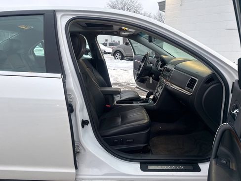 Used 2012 Lincoln MKZ AWD image 11