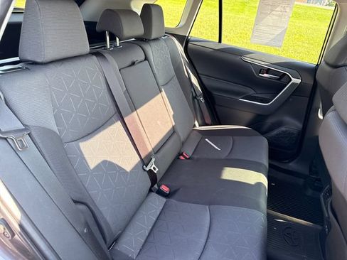 Certified 2025 Toyota RAV4 XLE w/ Convenience Package AWD/4WD image 14