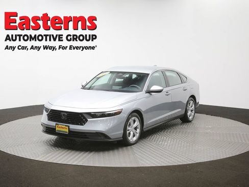 Used 2025 Honda Accord LX image 54