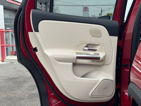 Used 2021 Mercedes-Benz GLA 250 GLA 250 4MATIC SUV image 27