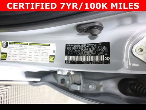 Used 2021 Toyota Corolla SE image 28