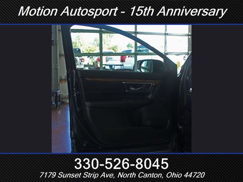 Used 2020 Honda CR-V Touring image 14