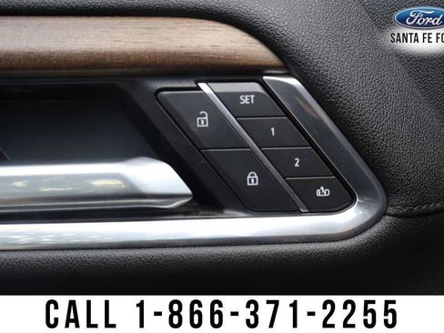 Used 2025 Chevrolet Silverado 2500 High Country w/ High Country Premium Package AWD/4WD image 20