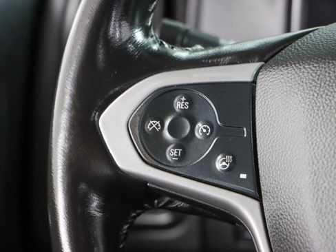 Used 2022 Chevrolet Colorado LT w/ Luxury Package image 14