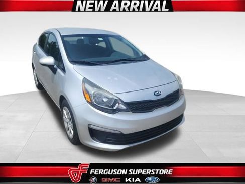 Used 2017 Kia Rio LX FWD image 1