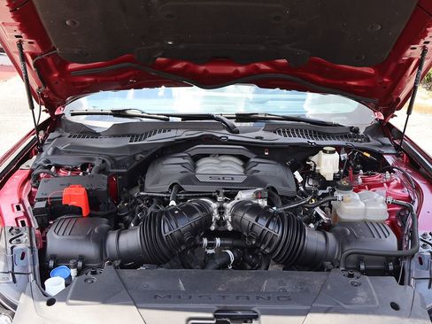 Used 2025 Ford Mustang GT Premium RWD image 19