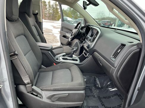 Used 2022 Chevrolet Colorado LT w/ LT Convenience Package image 32