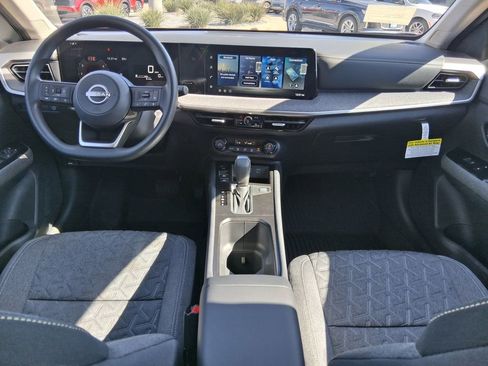 New 2026 Nissan Kicks SV w/ SV Premium Package FWD image 8