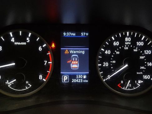 Used 2025 Nissan Sentra S FWD image 23