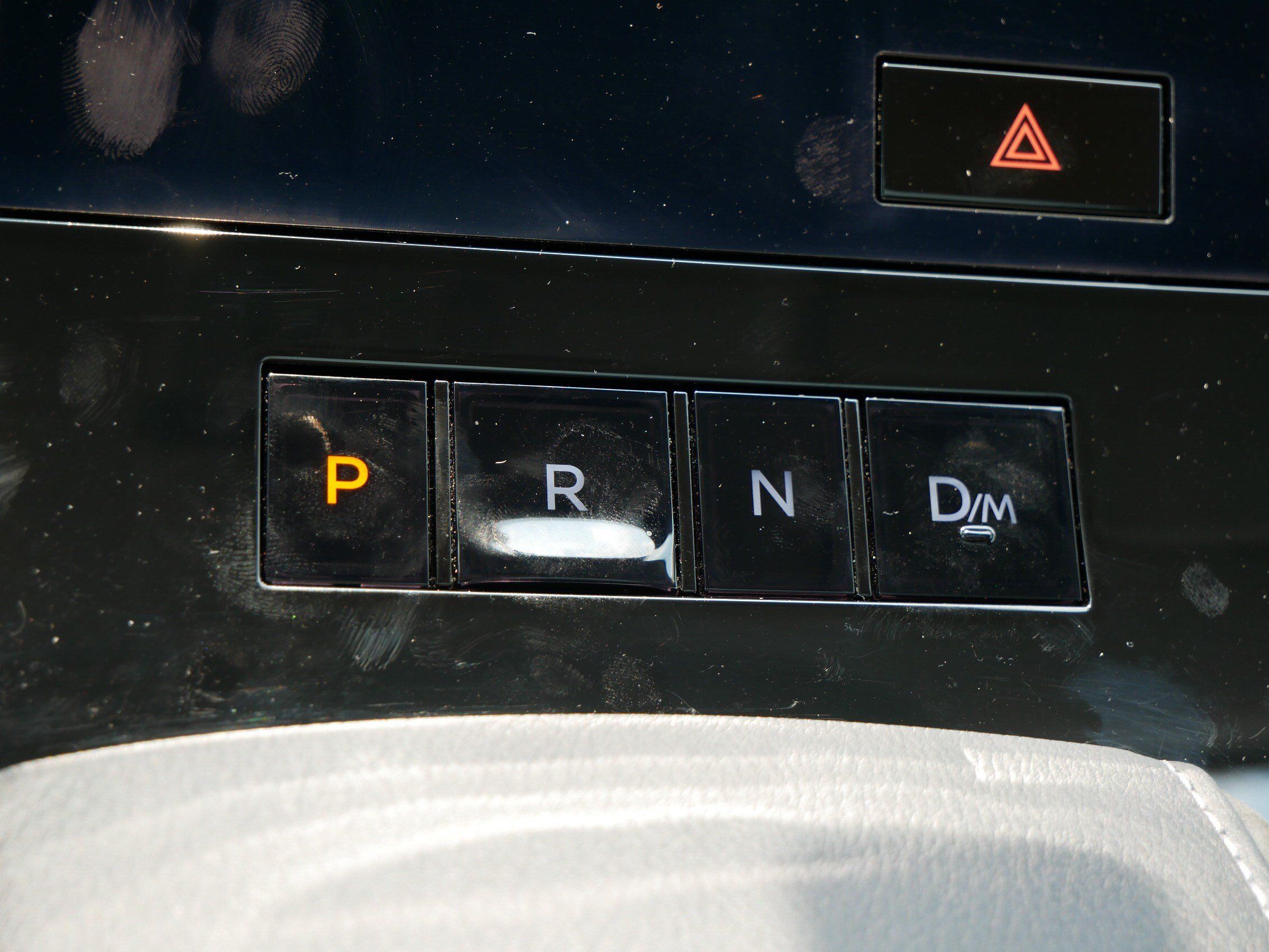 Used 2025 INFINITI QX80 Sensory AWD/4WD image 24