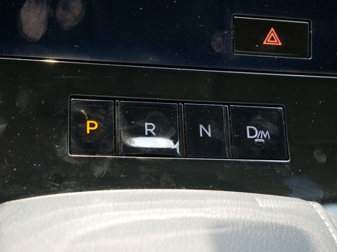 Used 2025 INFINITI QX80 Sensory AWD/4WD image 24