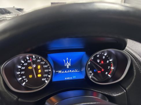 Used 2020 Maserati Levante S image 54
