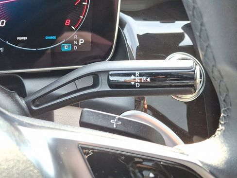 Certified 2025 Mercedes-Benz GLC 300 4MATIC image 15