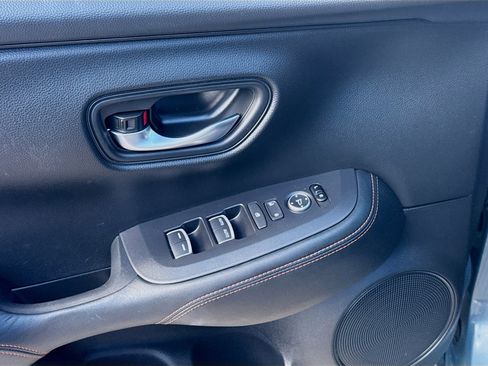 Used 2024 Honda HR-V Sport image 16