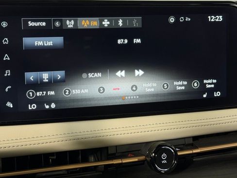 Used 2024 Nissan Ariya FWD image 20