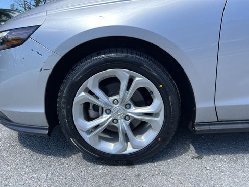 Used 2023 Honda Accord LX image 12