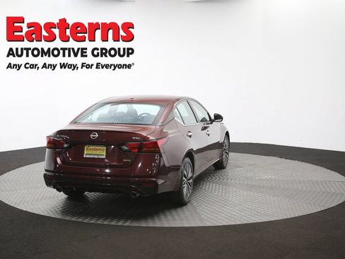 Used 2024 Nissan Altima 2.5 SV w/ SV Premium Package AWD/4WD image 37